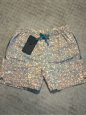 NEW Fabletics The One Short Shorts 5” Peach Kiss Organic Dot Size XS Extra Small